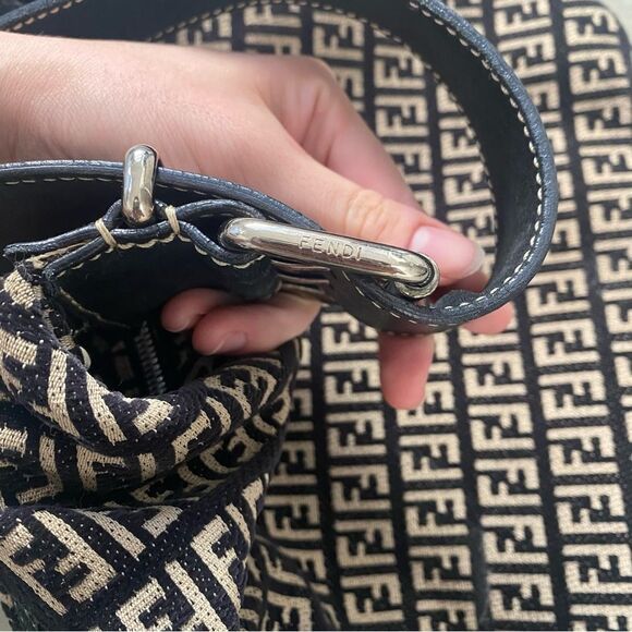 Fendi Y2K Purse - Picture 6 of 11